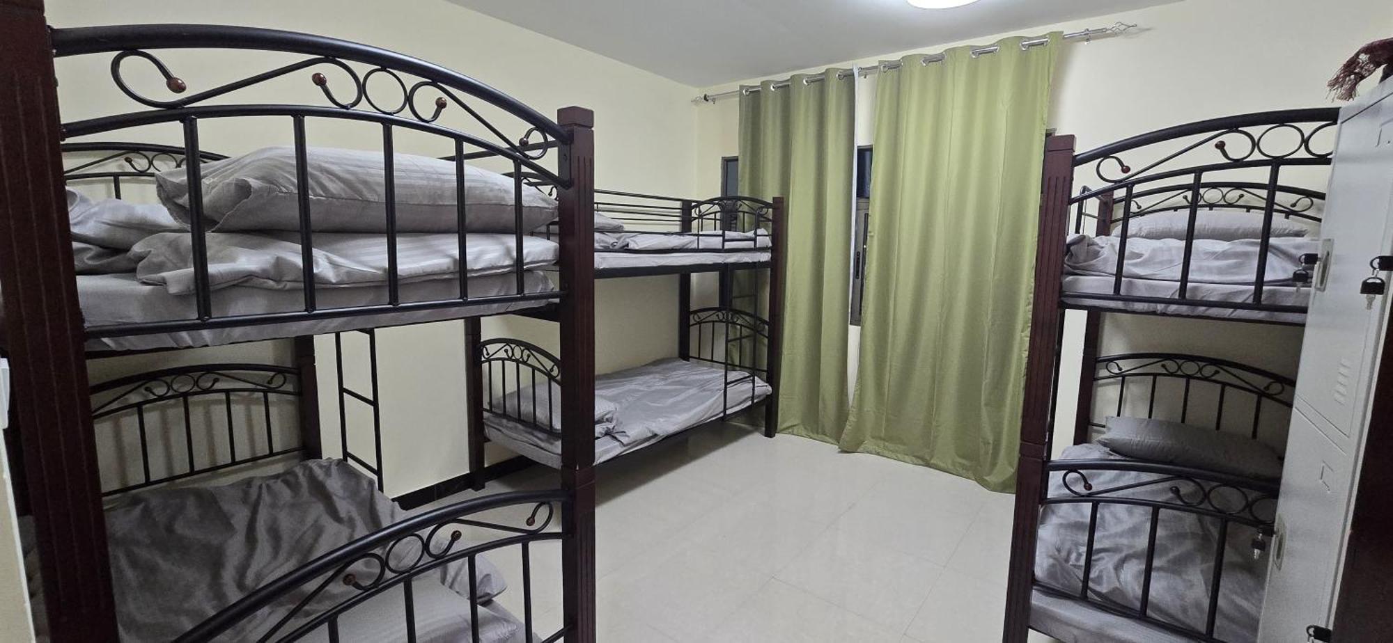 Olaando Hostel *